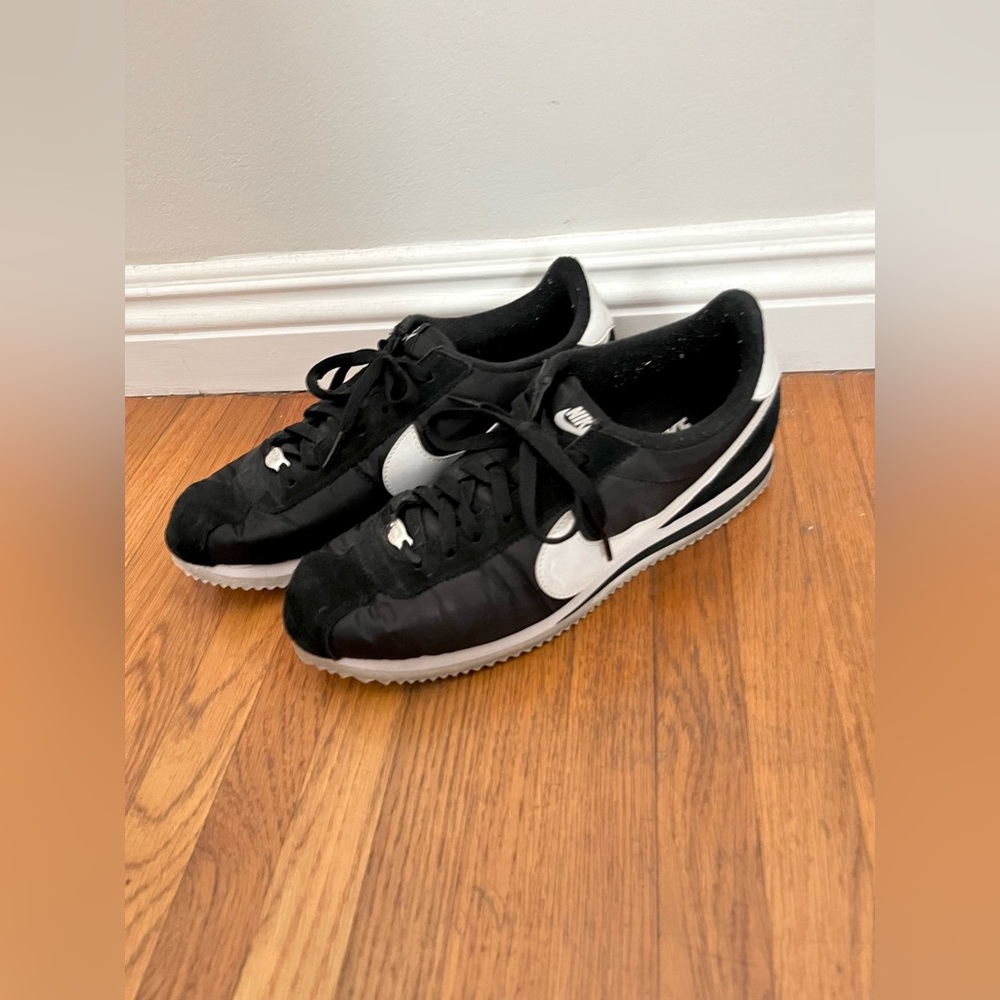 Men’s Nike Cortez Leather and Suede Sneakers Size 9.5 Black